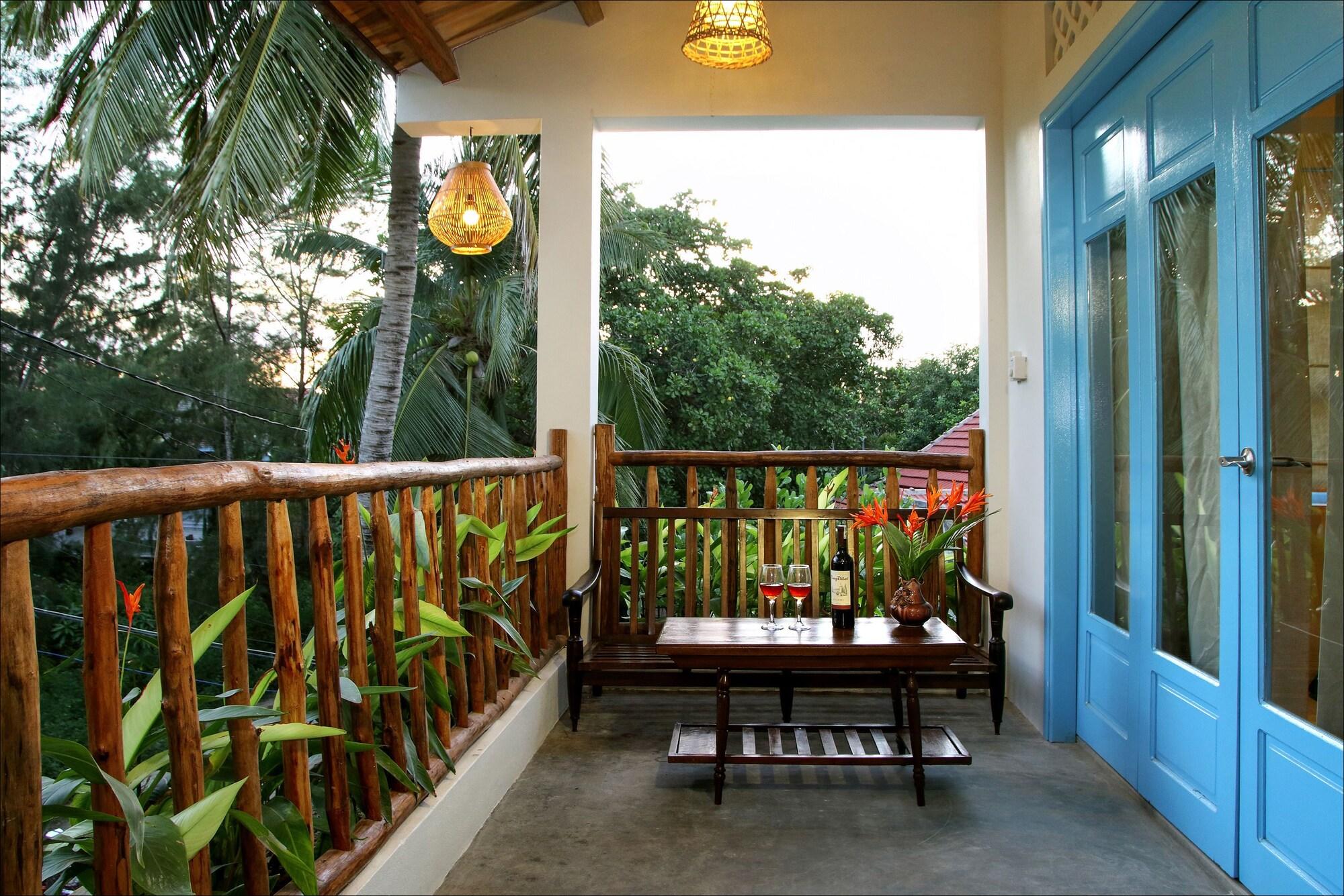 Life Beach Villa Hoi An Exterior photo