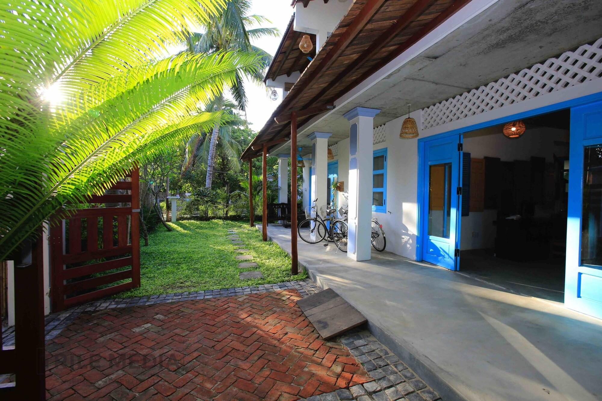 Life Beach Villa Hoi An Exterior photo